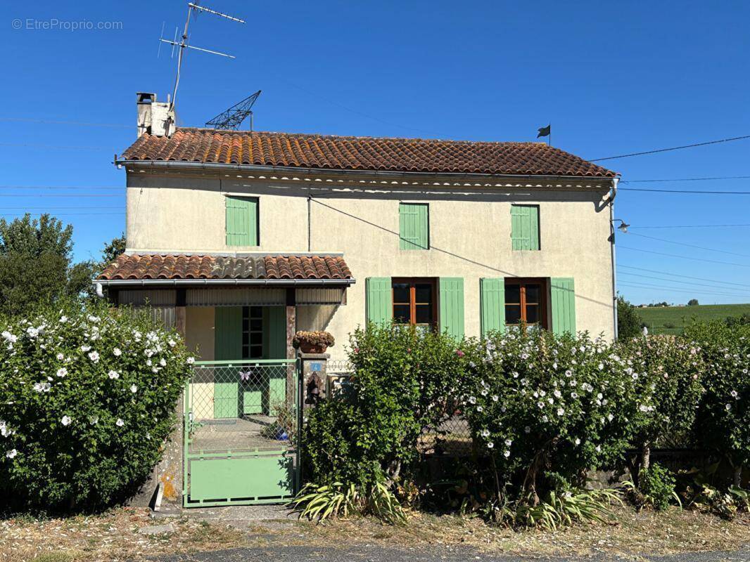 Maison à SAINT-CIERS-DU-TAILLON