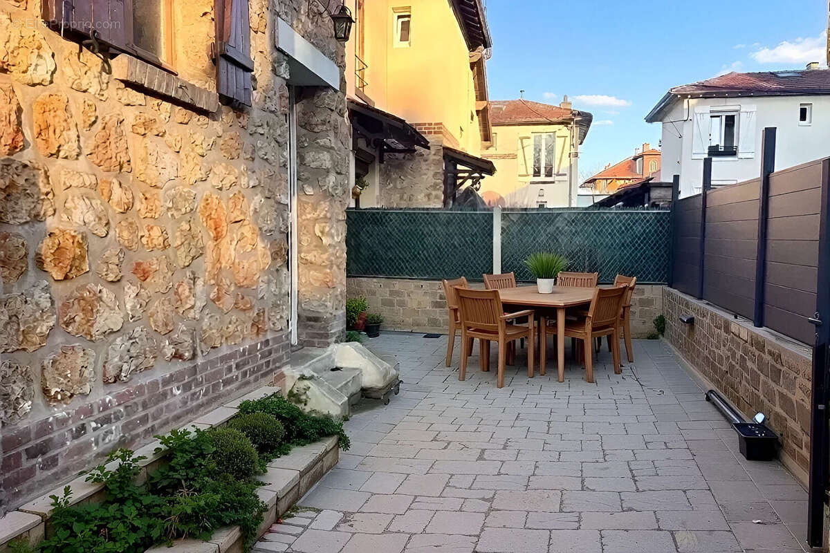 Maison à MARLY-LE-ROI