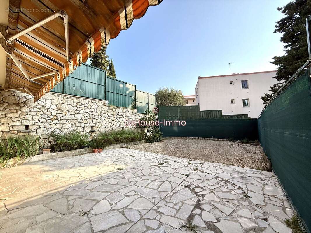 Appartement à CAGNES-SUR-MER