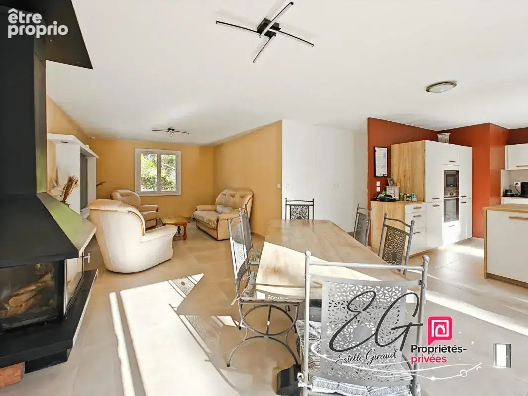 Villa de plain pied, 3 Chambres, Garage, Terrasse, Plus de 3 200 m² de terrain - photo 5