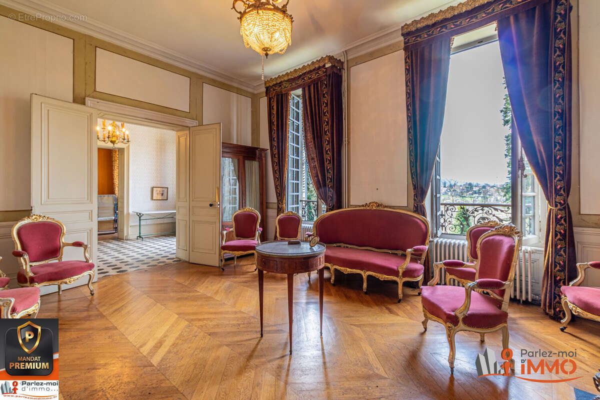Maison à L'ARBRESLE