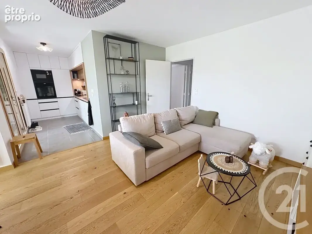 Appartement 3 pièces 60 m² à vendre à Lyon-7e (69007) - photo 2