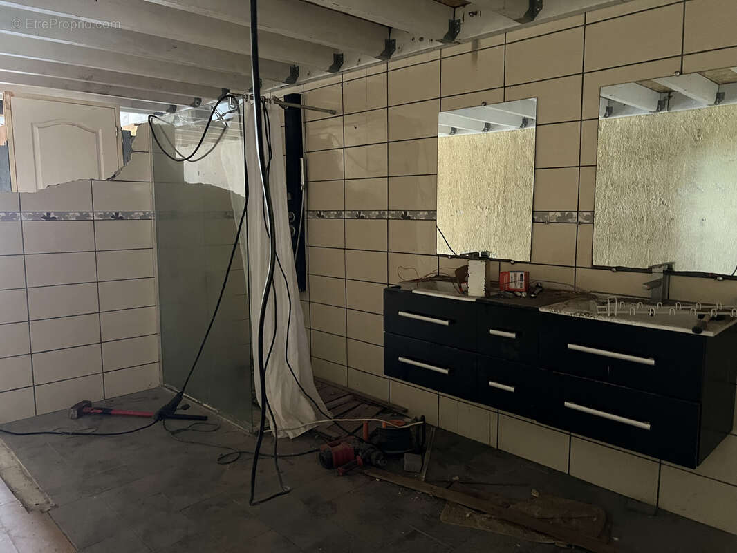 Maison à ENTRE-DEUX