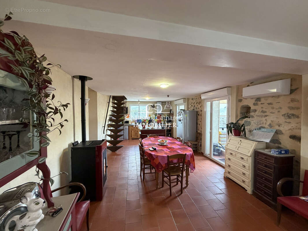 Maison à SAINT-ARNAC