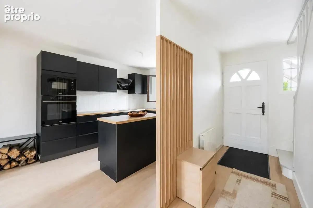 Maison de 6 pièces de 100 m² à Ézy-sur-Eure - photo 9
