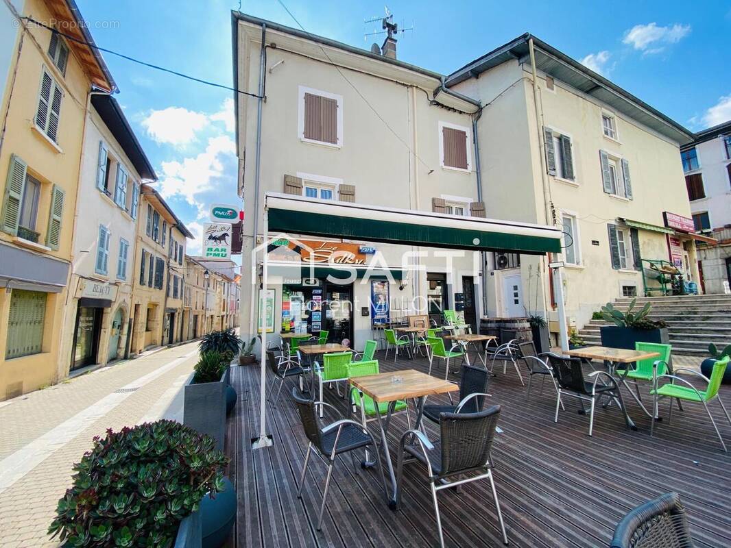 Photo 1 - Commerce à TULLINS