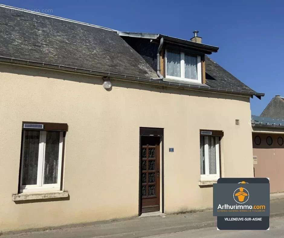 Maison à NEUFCHATEL-SUR-AISNE