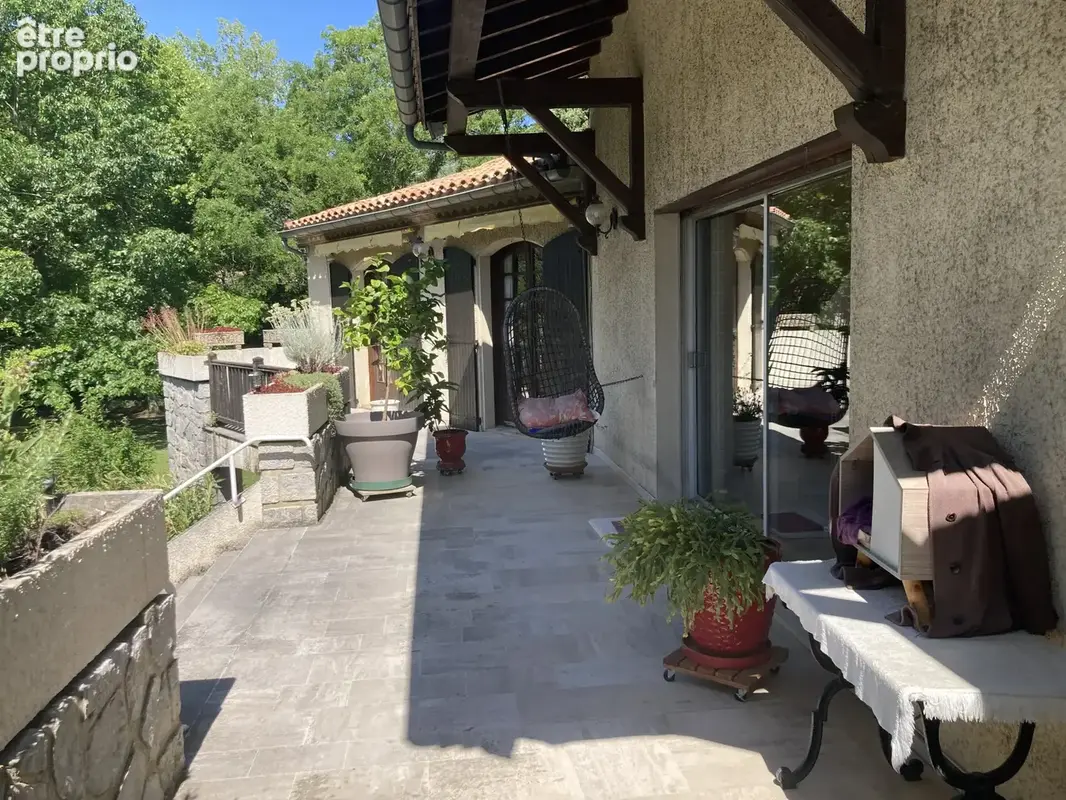 'La Villa' + grand jardin + 2me maison - photo 37