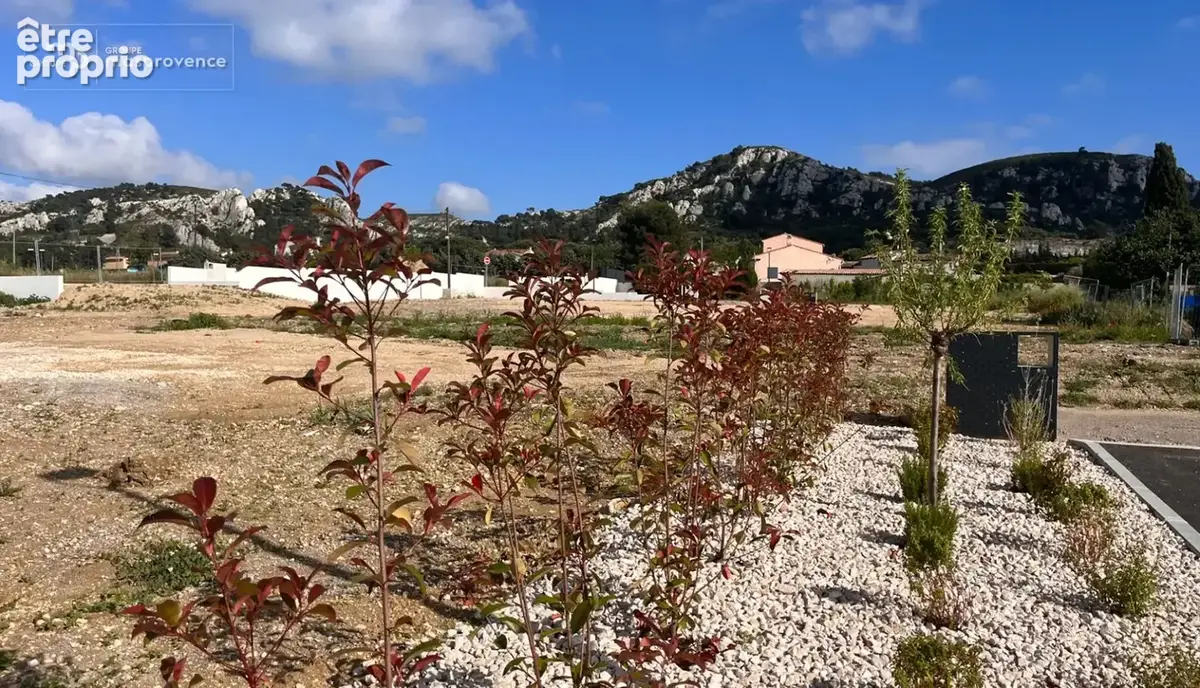 Terrain à bâtir de 640 m² à LES PENNES-MIRABEAU (13) - photo 2
