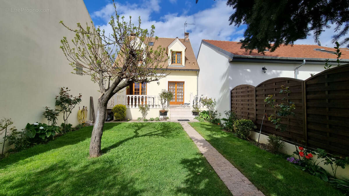 Maison 4 chambres ** 145m² Houilles - photo 8