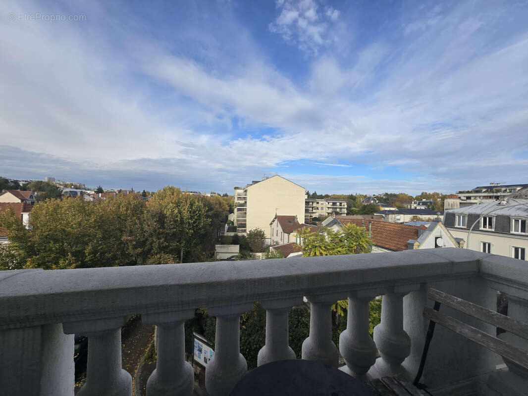 Appartement à LE PERREUX-SUR-MARNE
