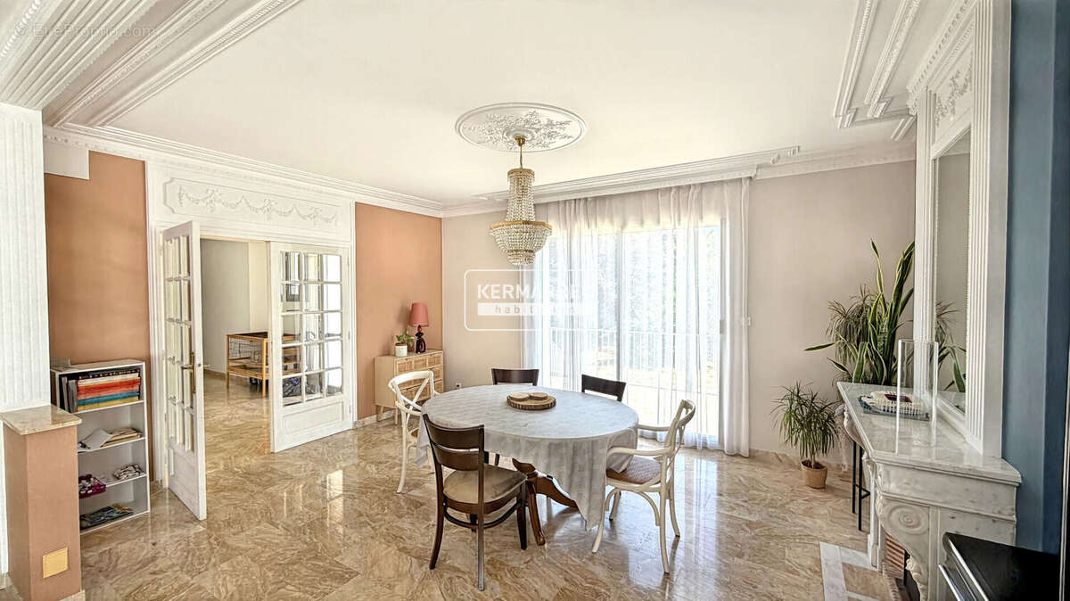 A VENDRE Maison 8 pièces à VITRE 226 m² - 396 800  HAI - photo 6