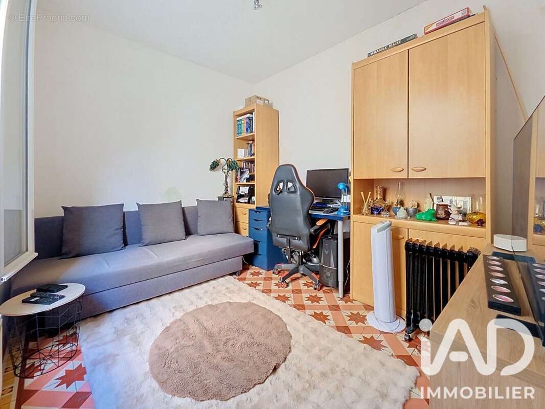 Photo 5