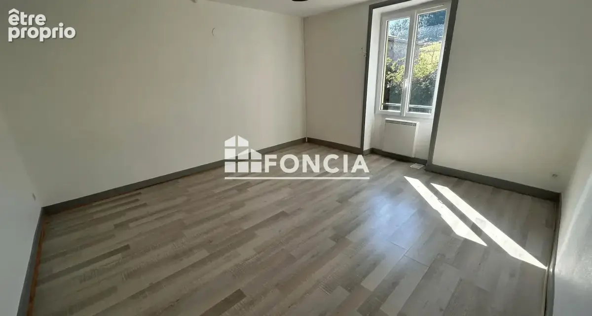 Maison en pierre – 99 m² – 3 chambres – Saint-Alban-les-Eaux - photo 6