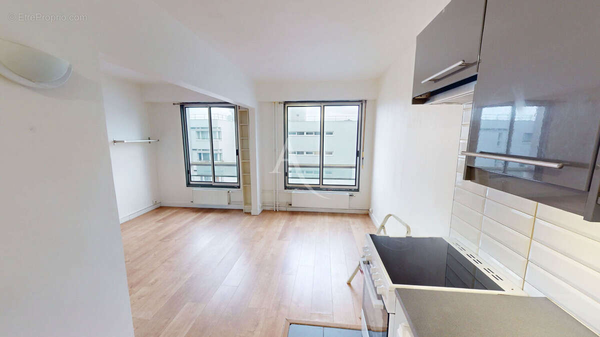 Appartement à PARIS-19E