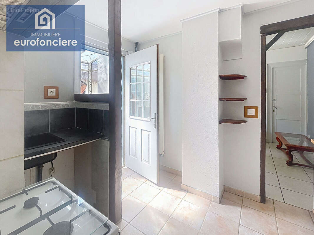 Maison à SAINT-ANDRE-LES-VERGERS