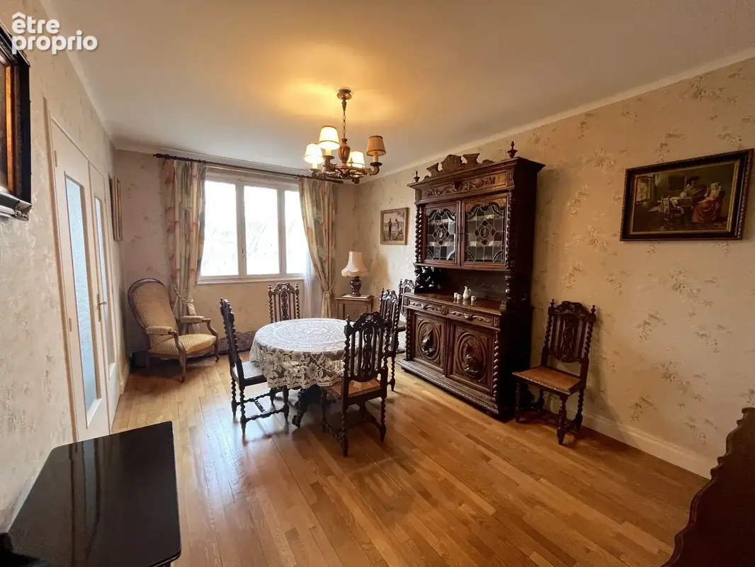 Appartement T4 de 94 m2, quai de Saône, Lyon 5 - photo 6