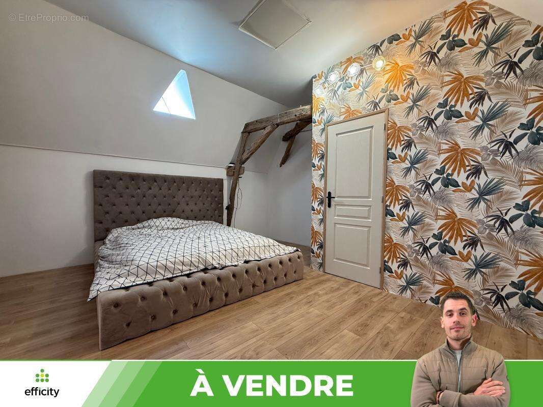 Maison 245 m² à Champigny-Le-Sec  - photo 14