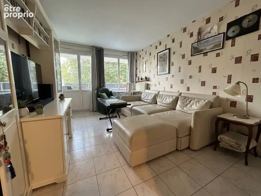 Bel appartement T3 avec balcon et box   Résidence sécurisée - photo 2