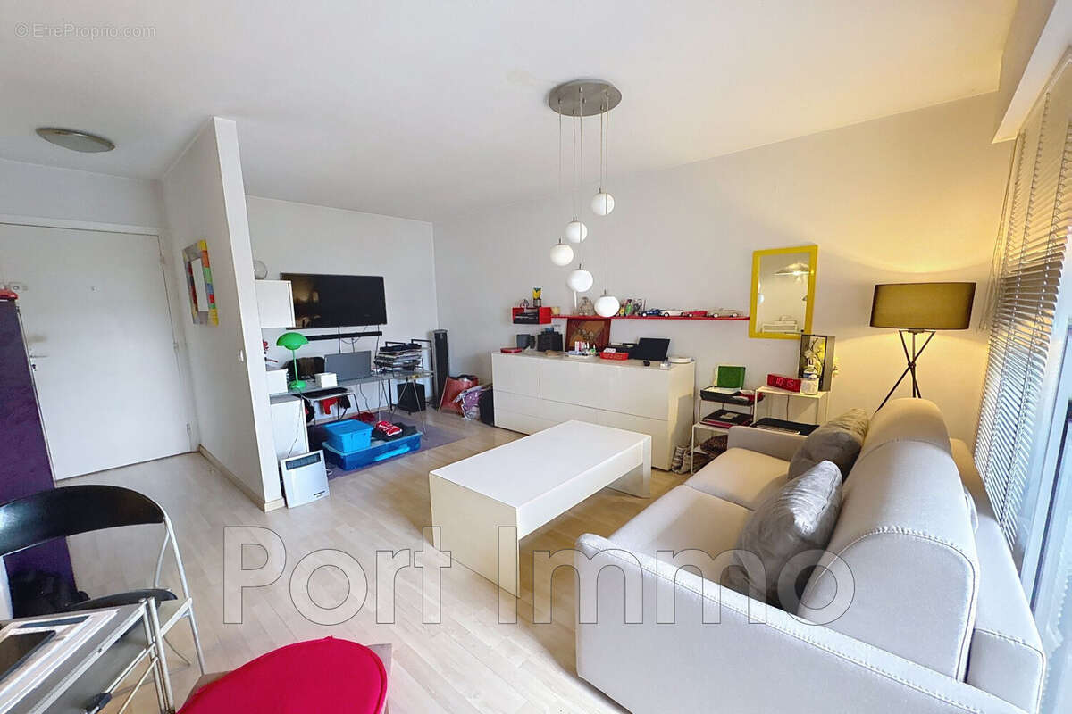 Appartement à CAGNES-SUR-MER