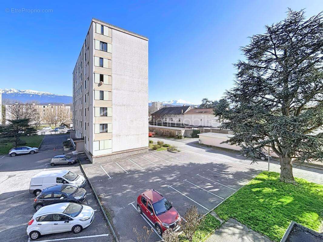 Appartement à ECHIROLLES