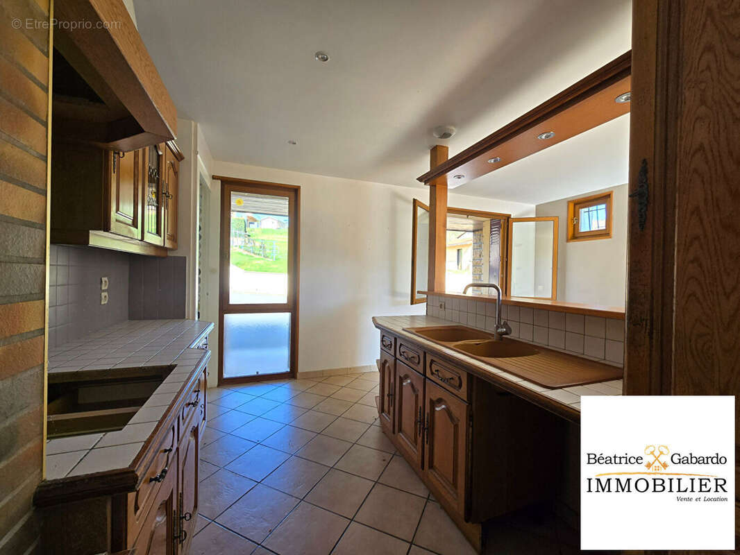 Maison Ternand 4 pièce(s) 93 m2 - photo 4