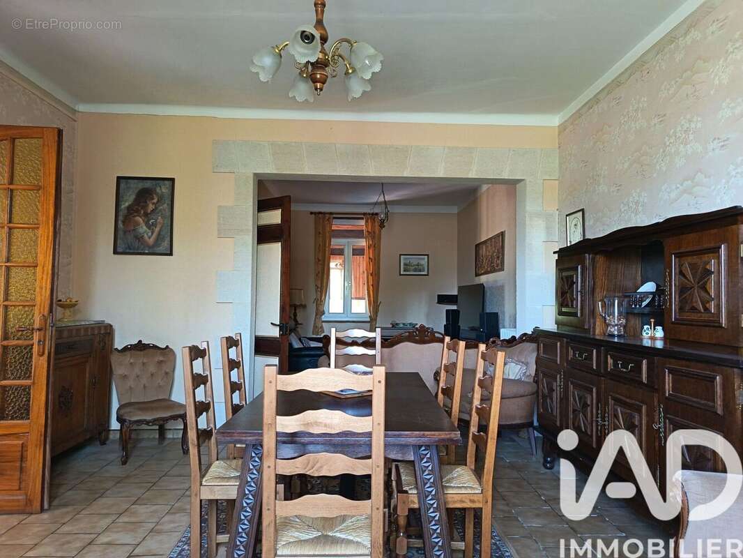 Photo 5 - Maison à COUTRAS