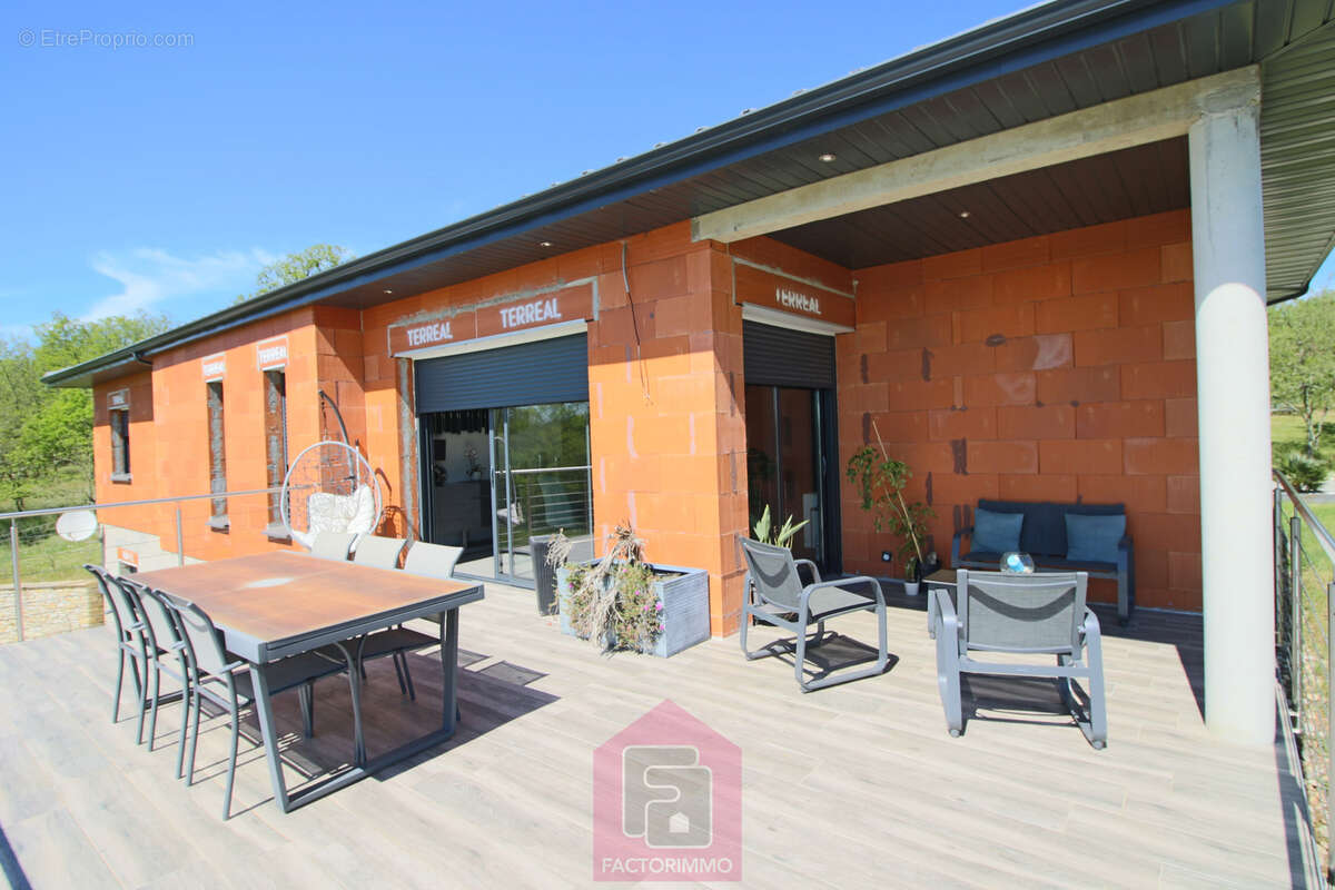 À VENDRE   Belle maison contemporaine de 140 m2 habitables avec vue   15 min de Cahors - photo 33
