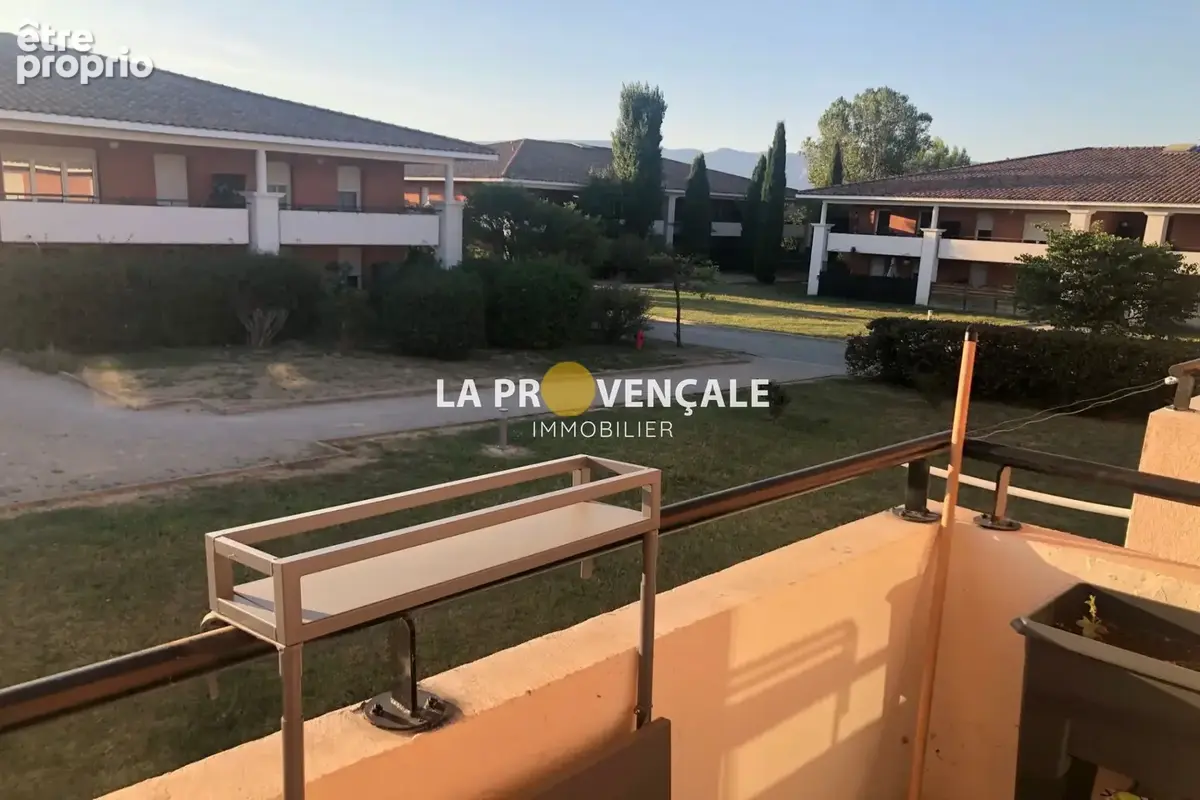 Appartement à TRETS