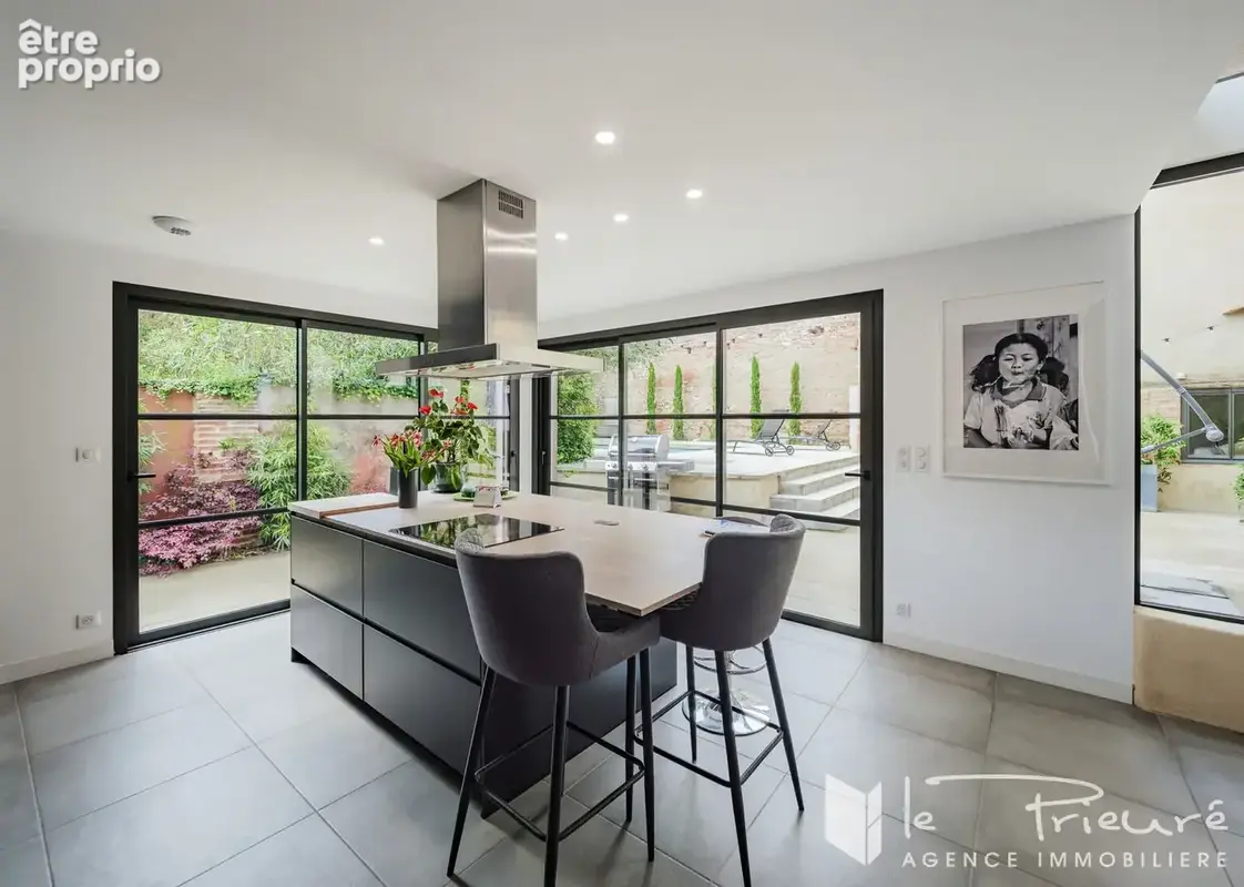 Superbe réhabilitation contemporaine dans un esprit loft aux portes d'Albi avec piscine et grands volumes - photo 8