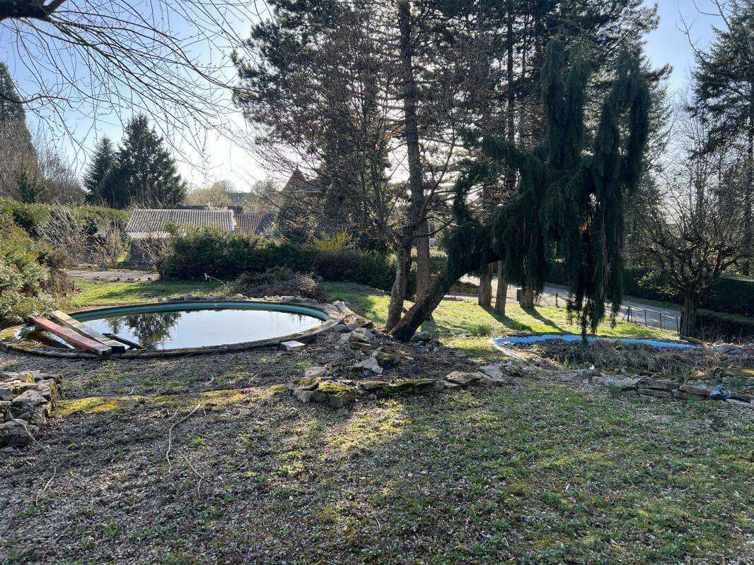 Maison à MONTBOUTON