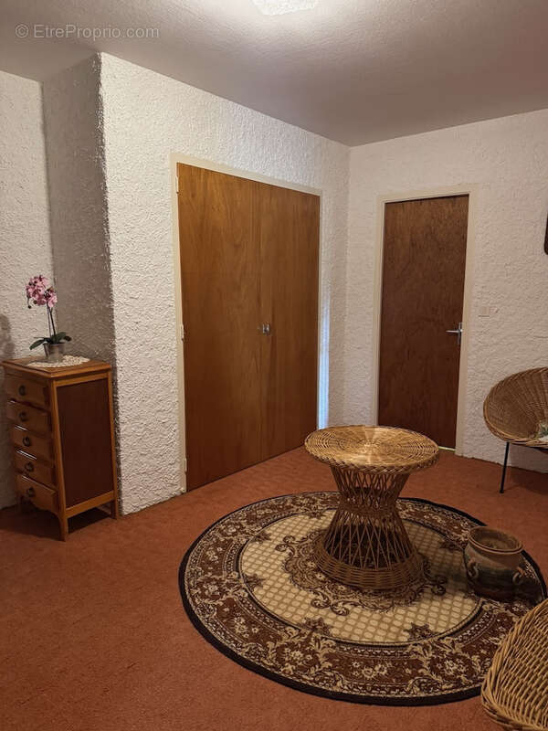 Maison à LA CHAPELLE-THEMER