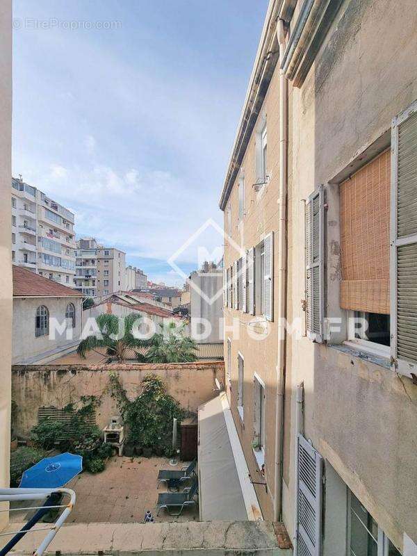 Appartement à MARSEILLE-7E