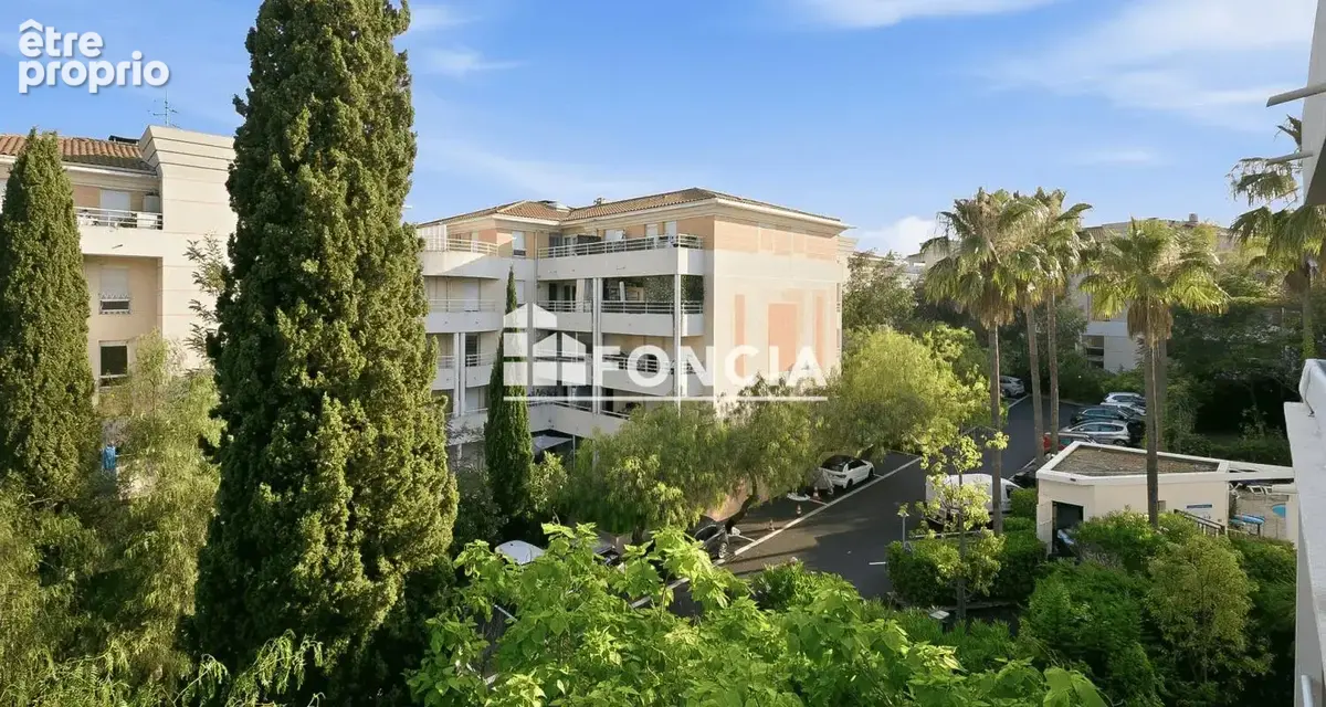 Cannes la bocca type 1 de 30m2 residence standing avec terrasse parking piscine - photo 3