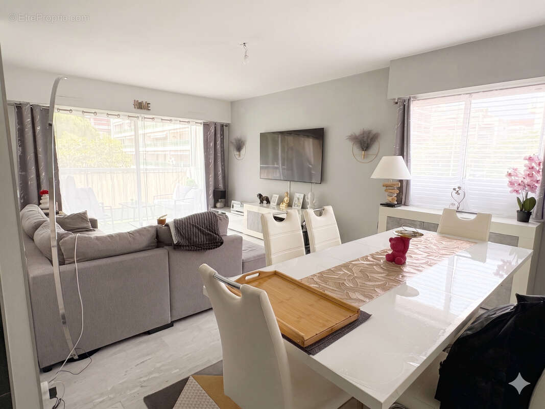 Appartement à CANNES