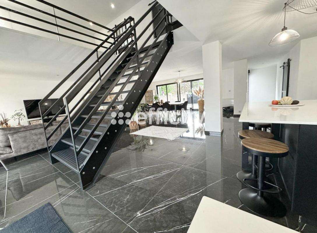 Maison à HENIN-BEAUMONT