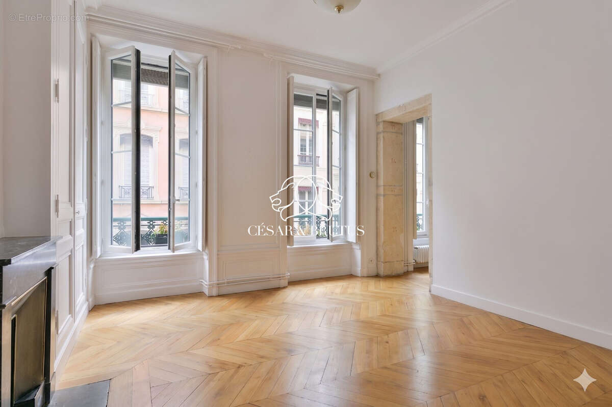 Appartement à LYON-2E