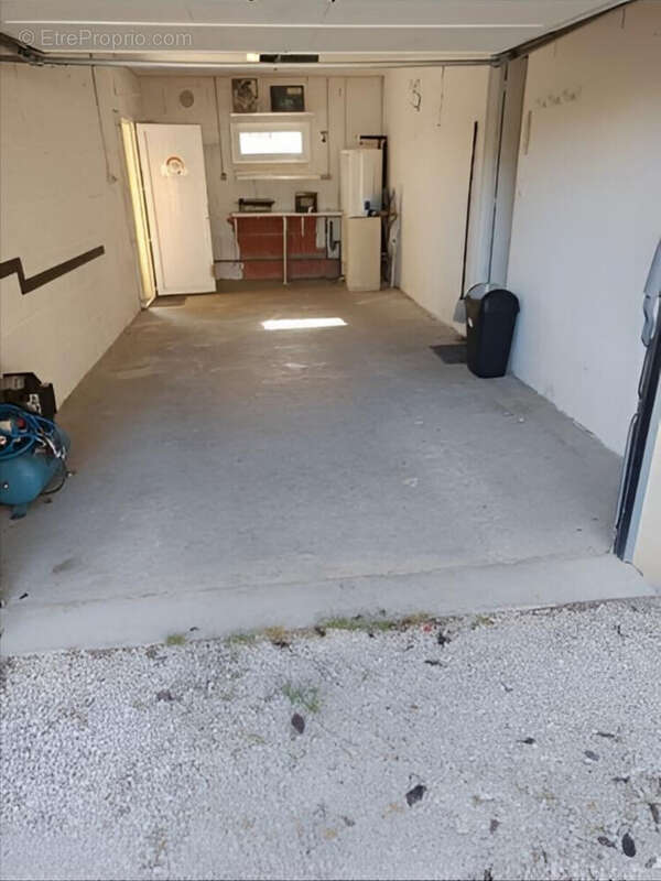 Maison à SAINTE-RADEGONDE