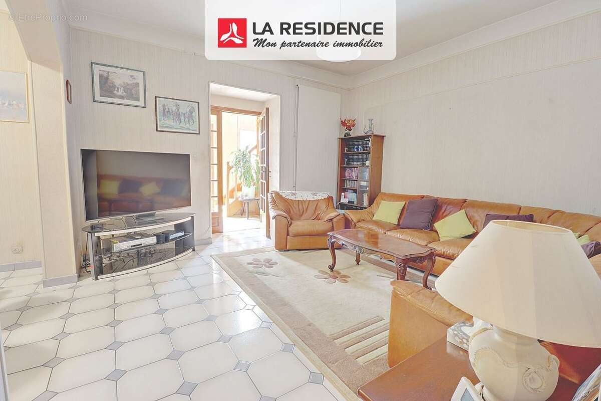 Maison 140 m² à Le Chesnay  - photo 7