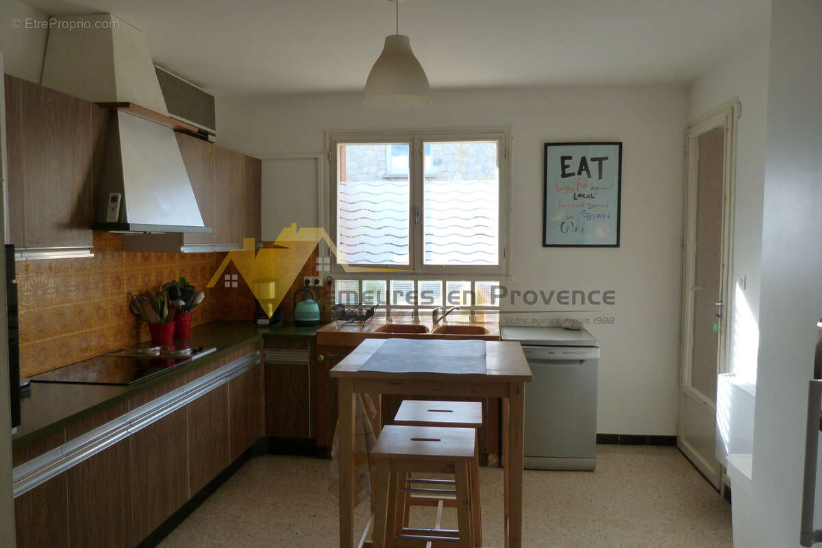 À investir sur Vaison-La-Romaine : maison de 97m2 avec 4 pièces - photo 8