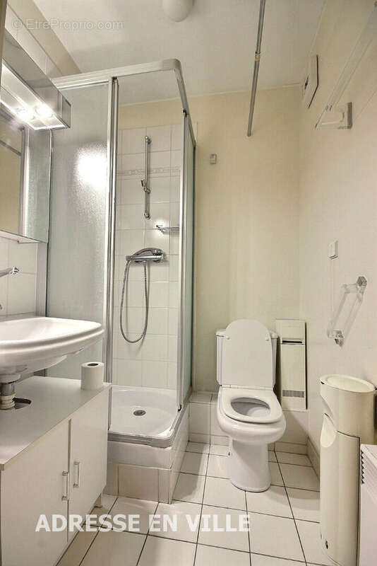 Appartement à LEVALLOIS-PERRET