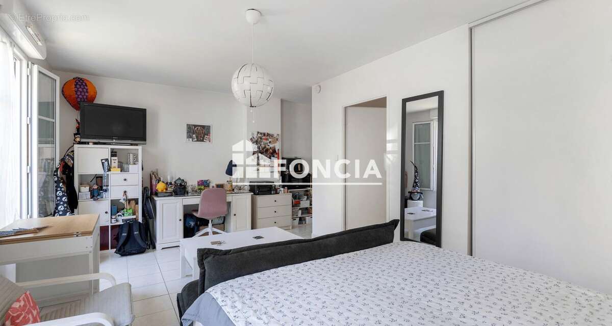 Appartement à MONTLHERY
