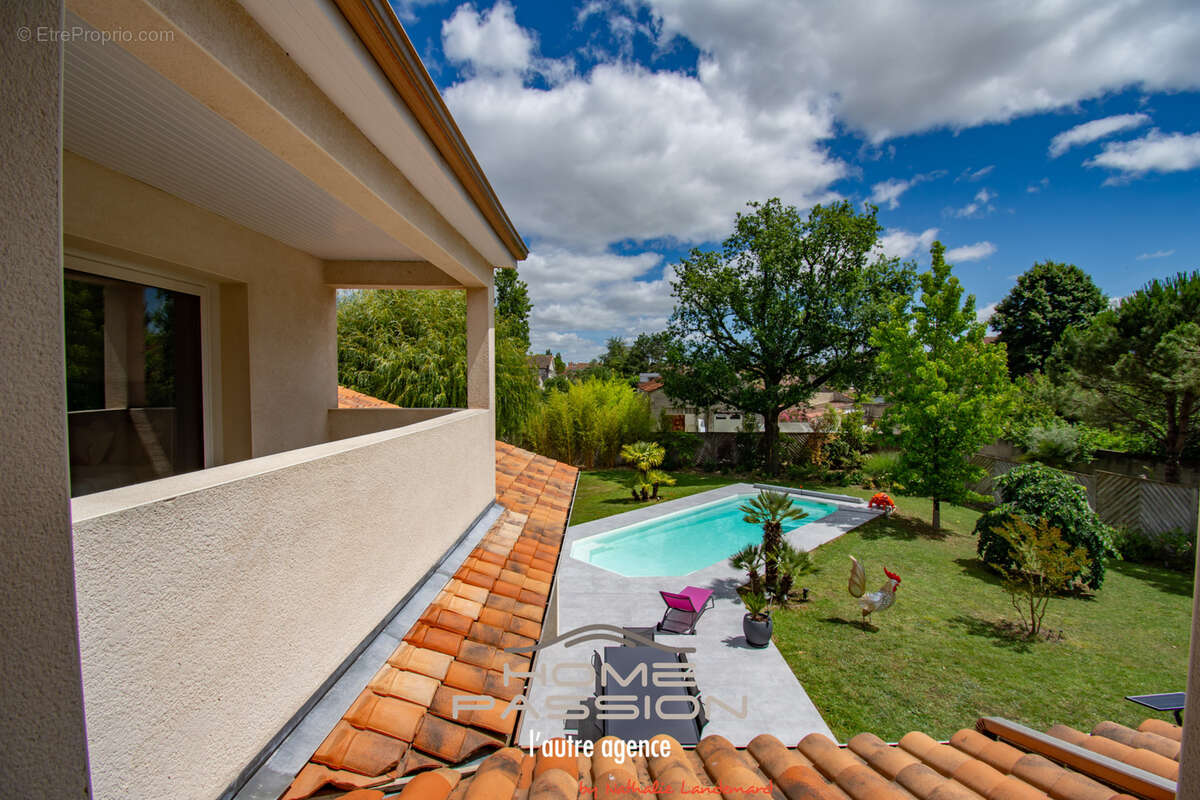 Maison à SAUJON