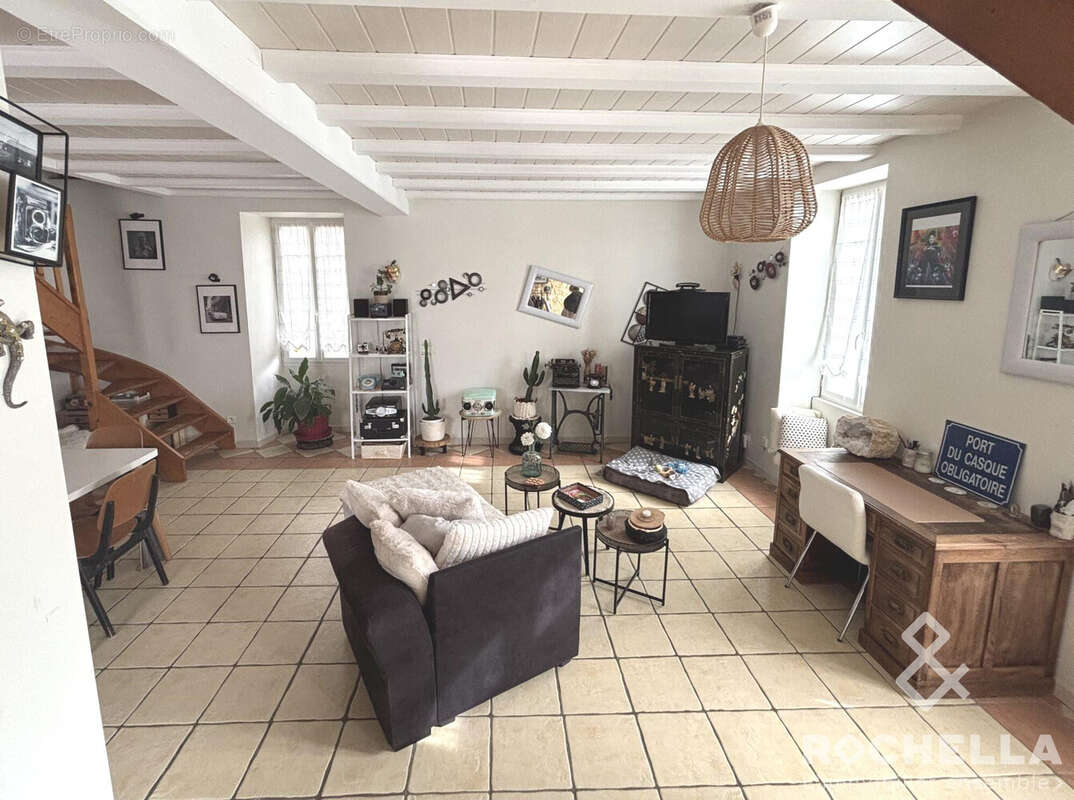 Maison à NIEULLE-SUR-SEUDRE