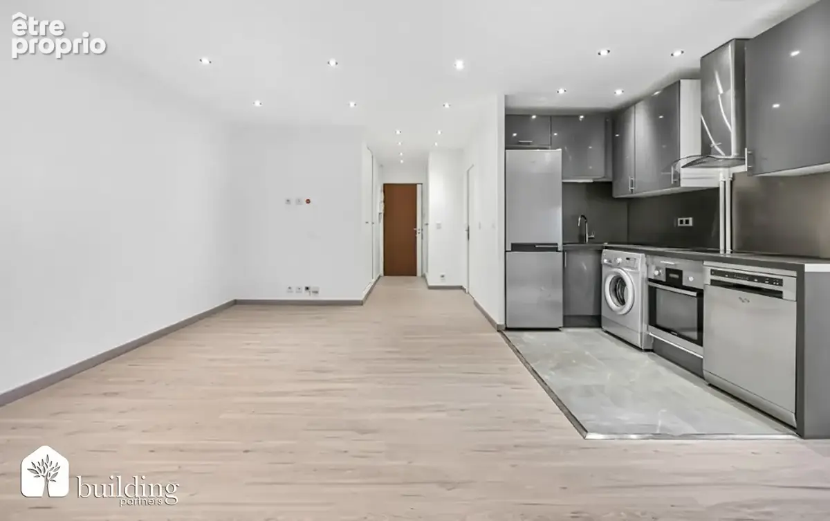 Proche Saussaye - Grand studio - 40,06 m² avec balcon - photo 5