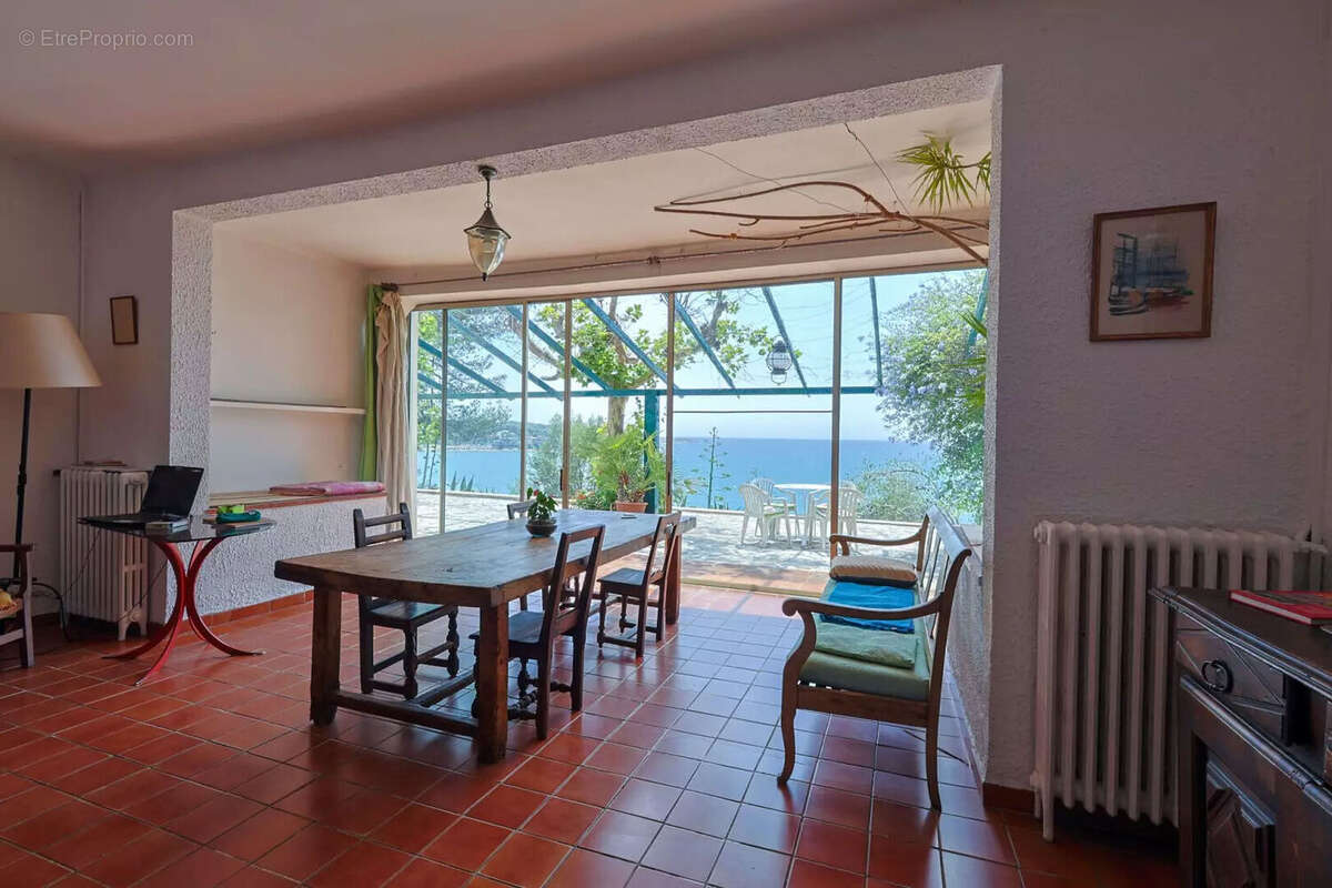 Maison à SANARY-SUR-MER