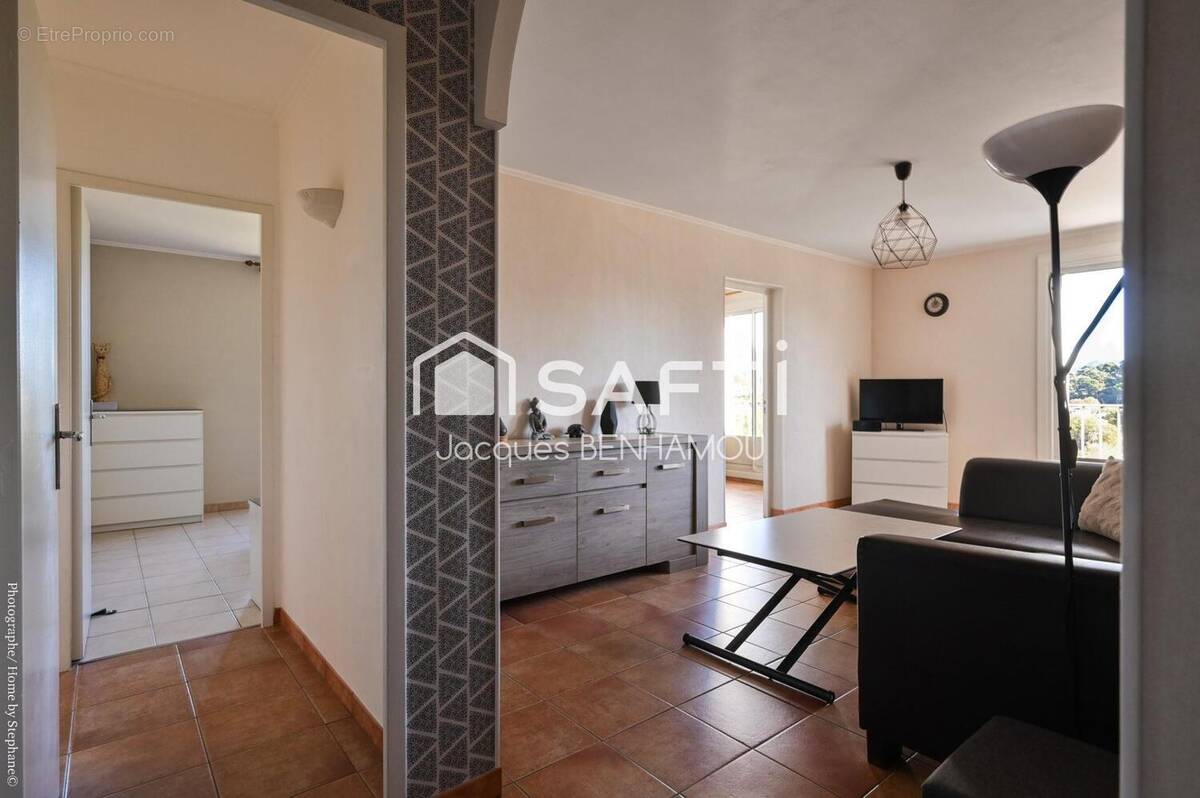 Photo 1 - Appartement à MARSEILLE-13E