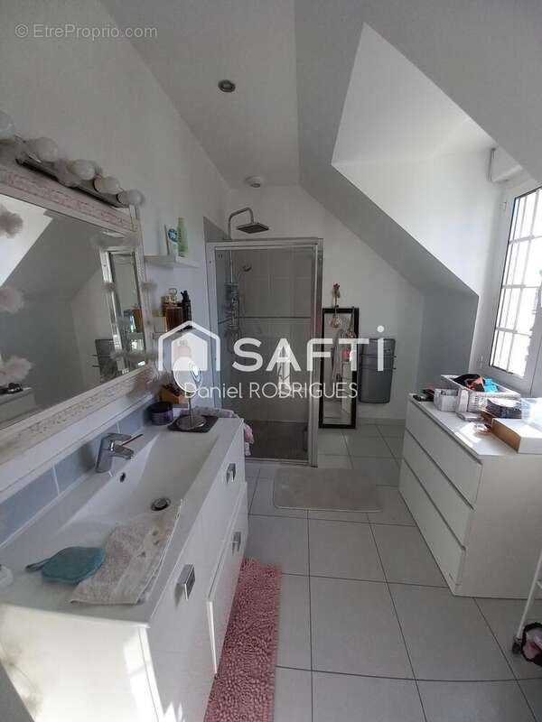 Photo 9 - Maison à PONTAULT-COMBAULT