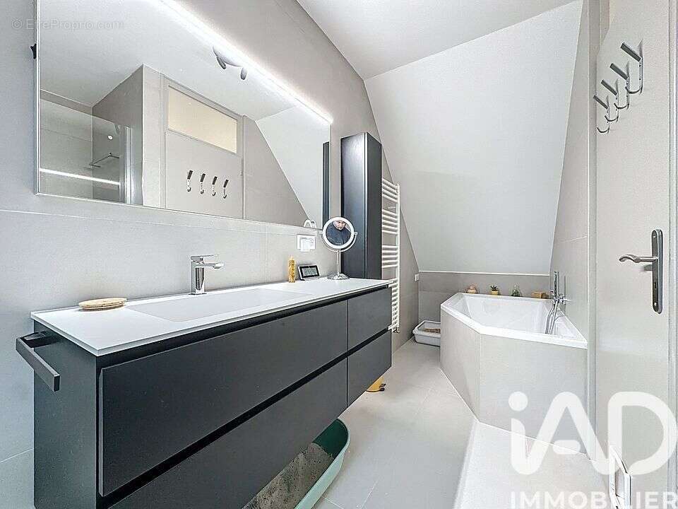 Photo 8 - Maison à ANNOEULLIN