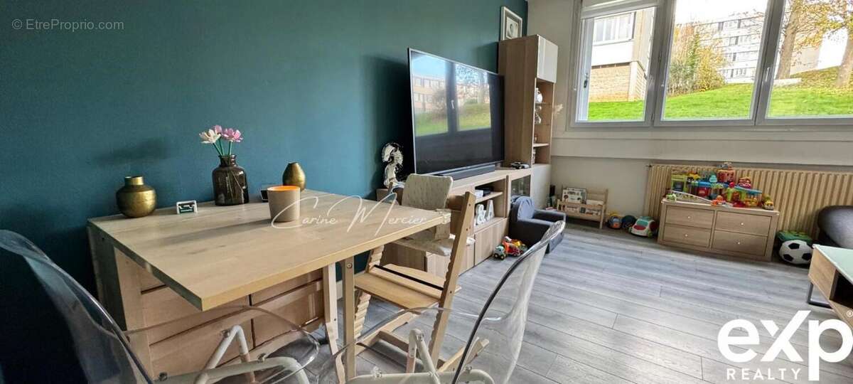 Appartement à BEYNES